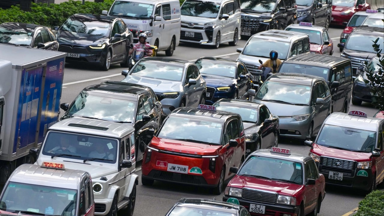 uji coba taksi dan ride-hailing di Hong Kong